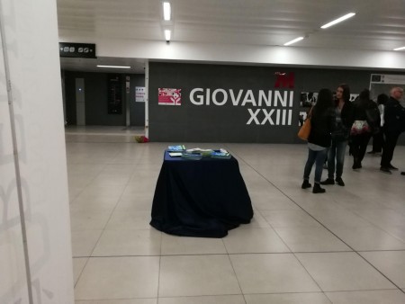 Donare Mi Dona - Mostra Metropolitana, il taglio d...